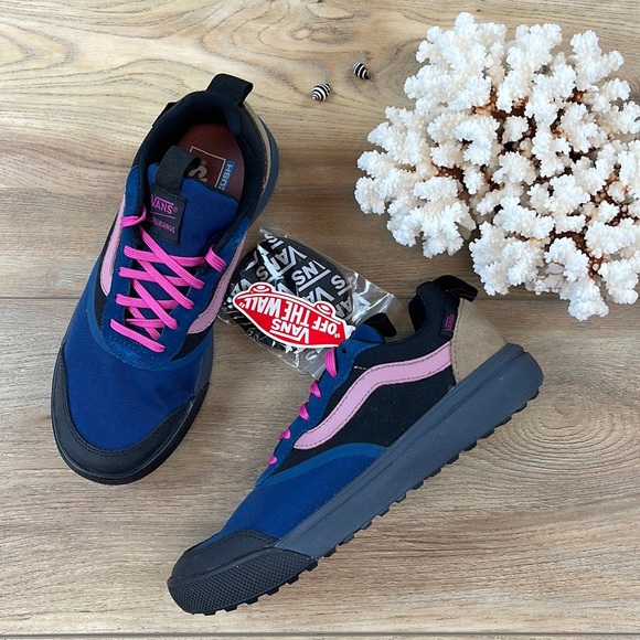 🌴🔆VANS- ALL WEATHER HIKING BIKING SNOW 🔆🌴 - Picture 2 of 12